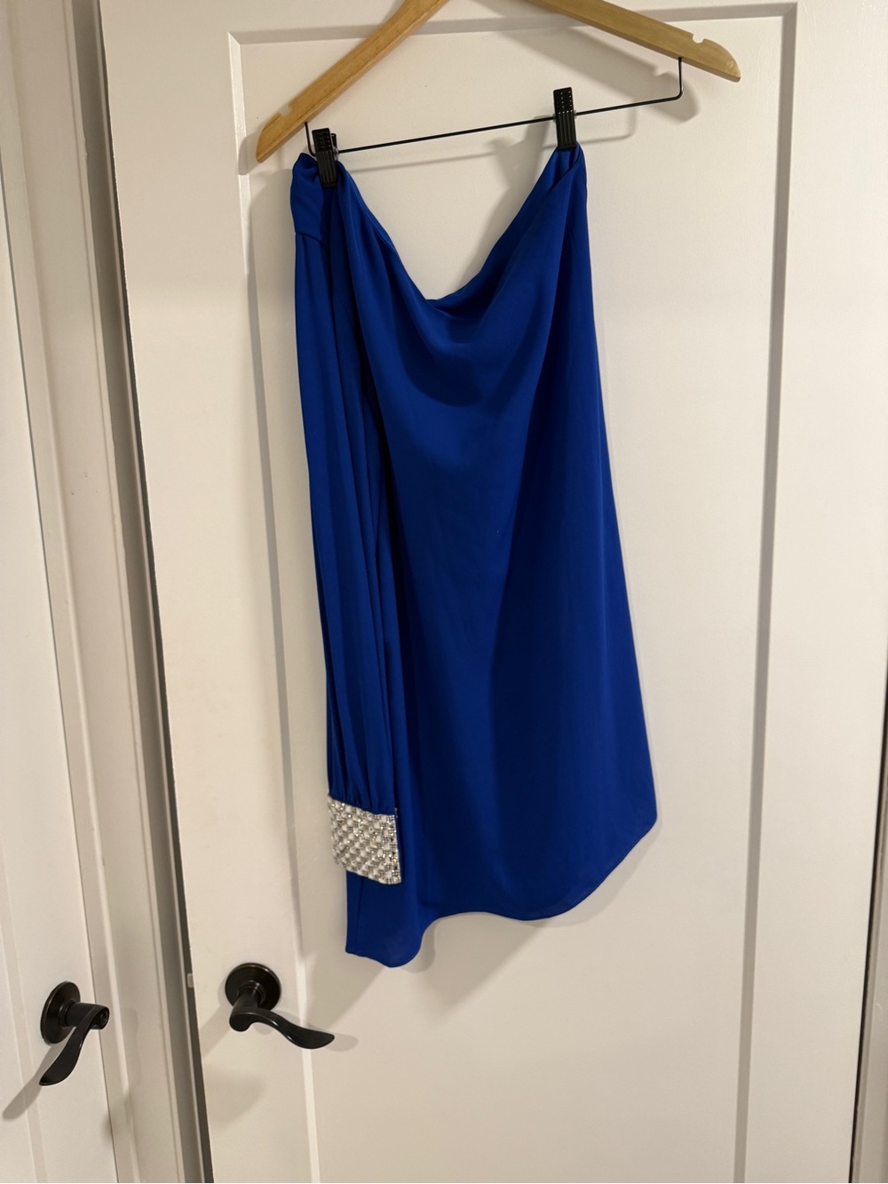 Elegant Royal Blue Draped One-Shoulder dress with Embellished Hem